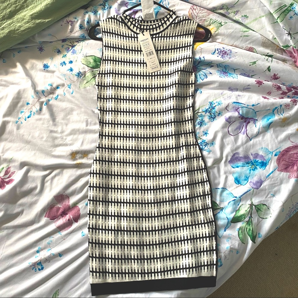 MORGAN - French brand knit bodycon reversible dress.